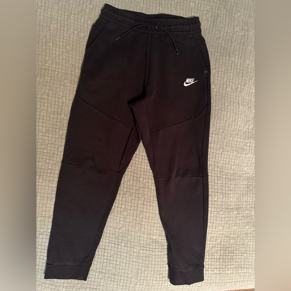 Nike fleece tech fleece black joggers Big Kids XL